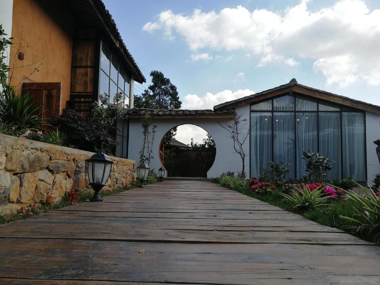 Yan Qi Si He Homestay Kunming Esterno foto